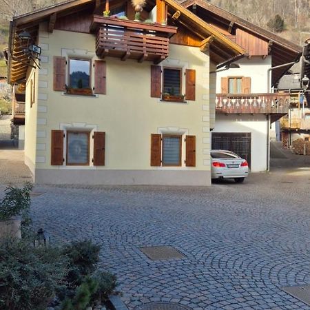 Casa Jasmina Mezzano Exterior foto